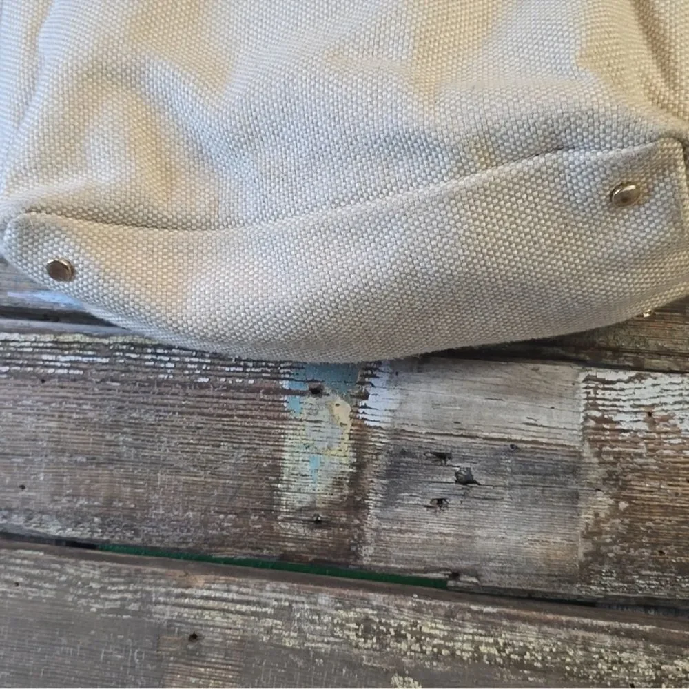 Chicos Colorful Embroidered Zippered Hand Bag - Picture 3 of 6